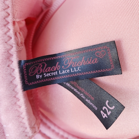 Lovely black fuchsia by secret lace 2pc bra set plus Sz-42C - Picture 14 of 15